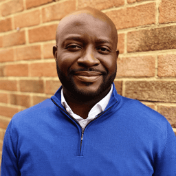 Phin Mpofu-Masamba II, Founding Curator of Dazzle Africa